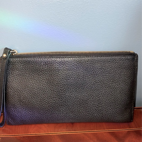 Michael Kors Clutch Wristlet - Picture 2 of 3